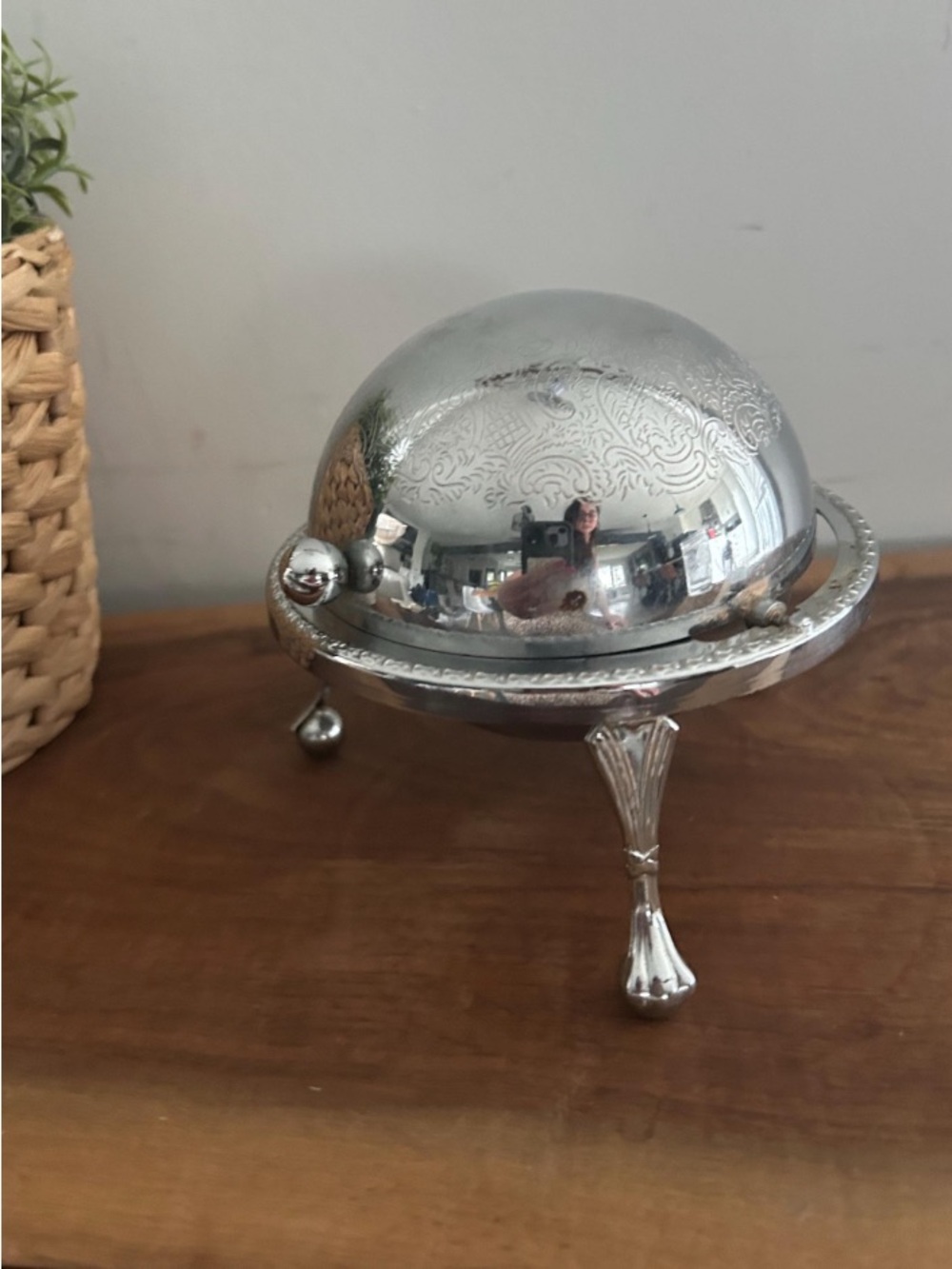 Vintage Silver Plate Footed Roll Top Caviar/Butter Dish Server Made In England